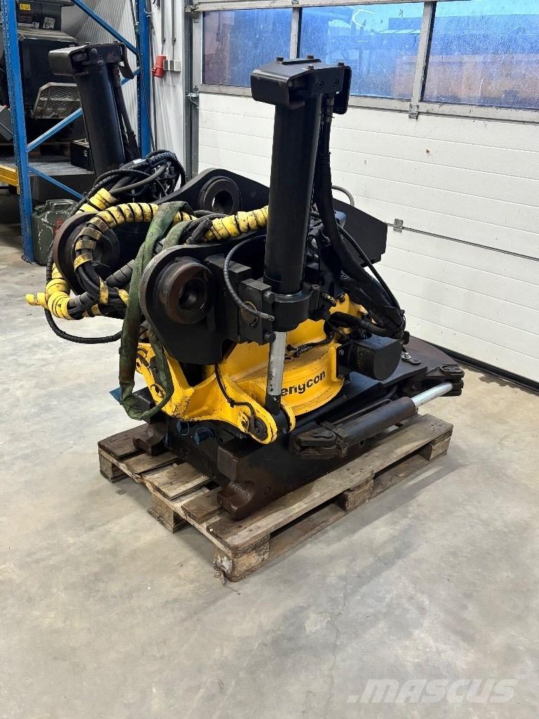 Engcon Ec30 s80gr30 Paletli ekskavatörler