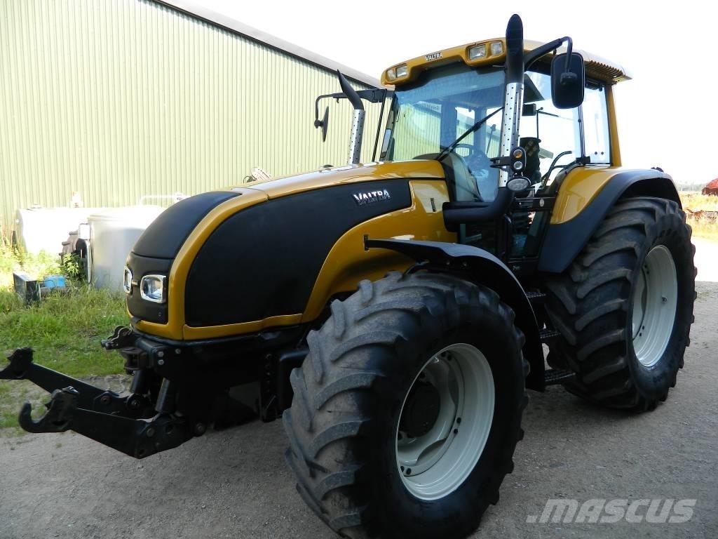 Valtra T 140 Traktörler