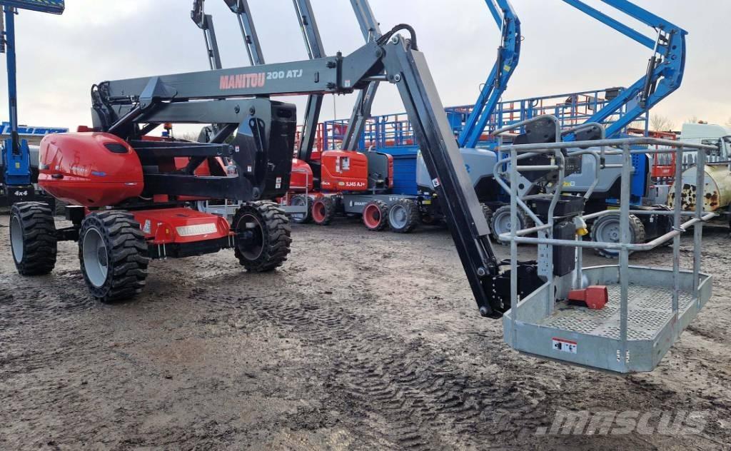 Manitou 200 ATJ Körüklü personel platformları