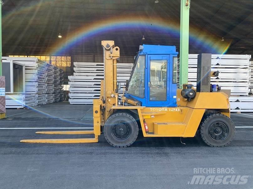 Toyota 4FD120 Dizel forkliftler