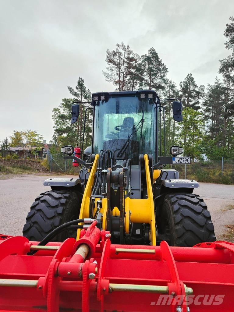 New Holland W 110 D Tekerlekli yükleyiciler