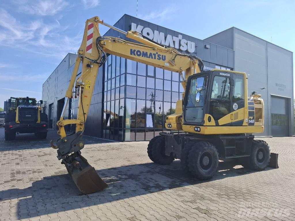 Komatsu PW 148-11 Lastik tekerli ekskavatörler