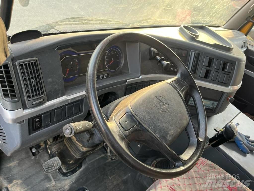 Sany STC250C5-2 Yol-Arazi Tipi Vinçler (AT)