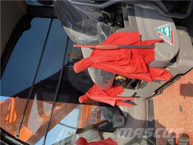 Hitachi ZX240 Paletli ekskavatörler