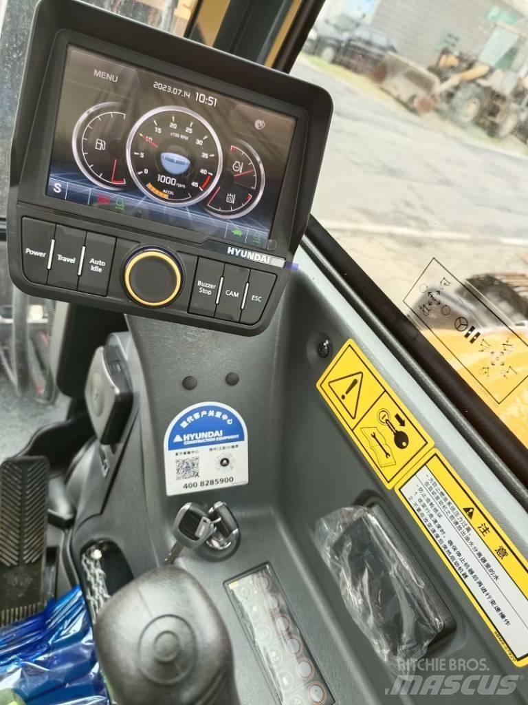 Hyundai HW 60 Eco Lastik tekerli ekskavatörler