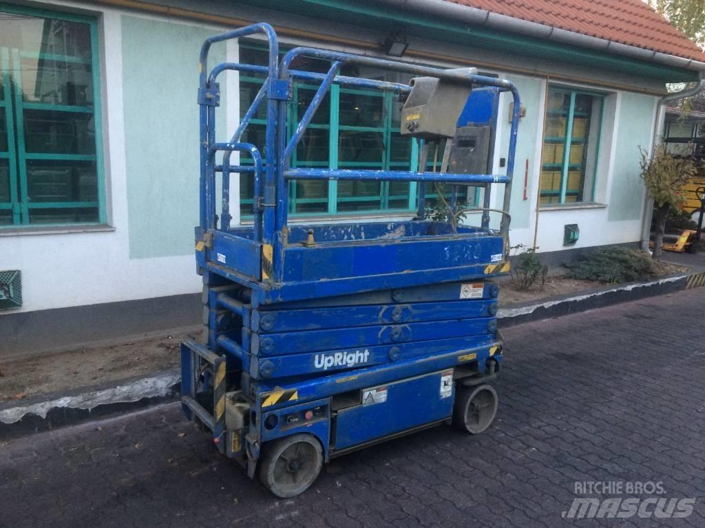 UpRight MX19    V-2783 Personel Platformları ve Cephe Asansörleri