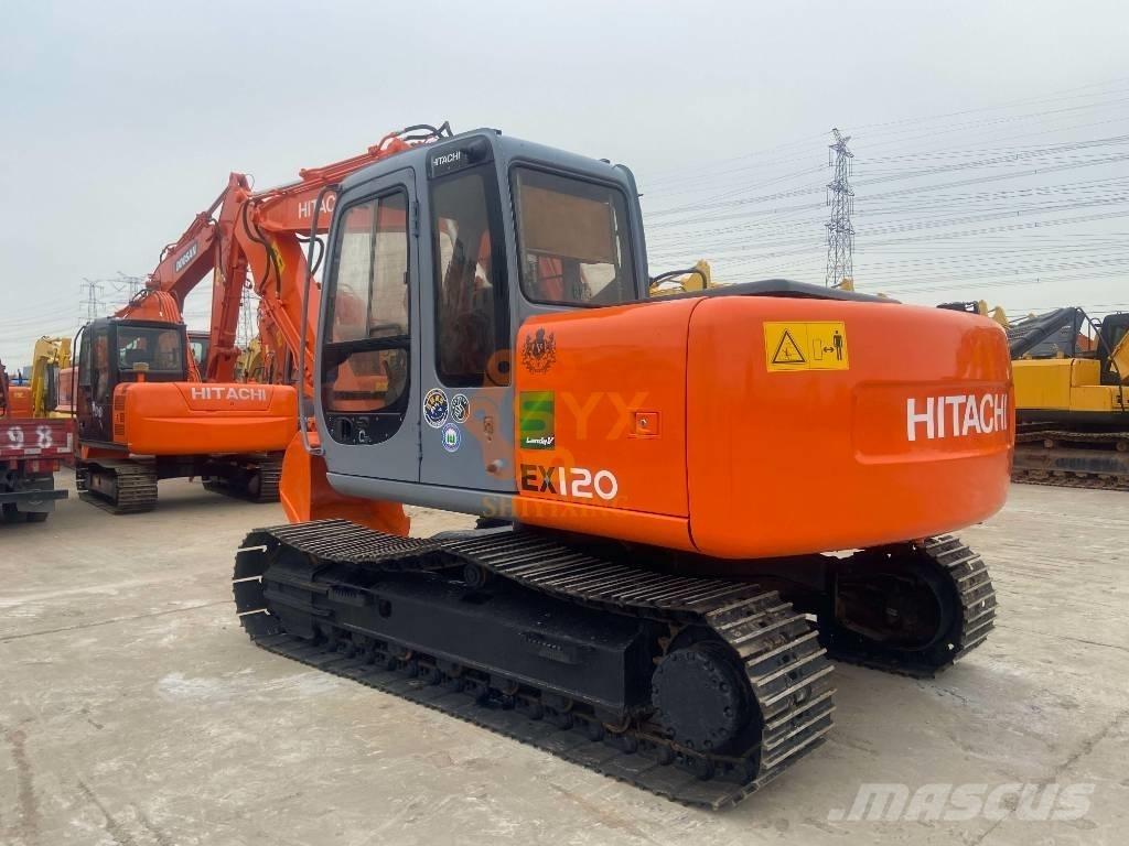 Hitachi EX 120 Paletli ekskavatörler