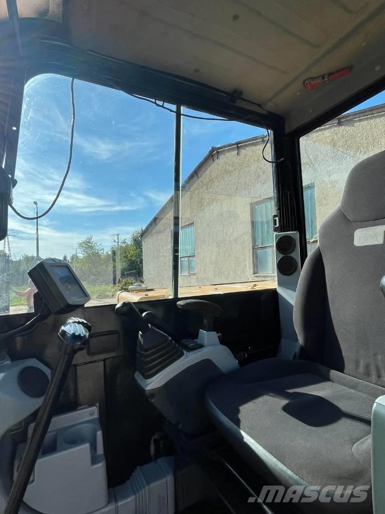 CAT 305.5 E 2 Mini ekskavatörler, 7 tona dek