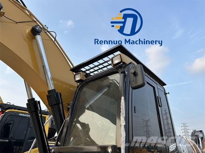 CAT 320 D2L Paletli ekskavatörler