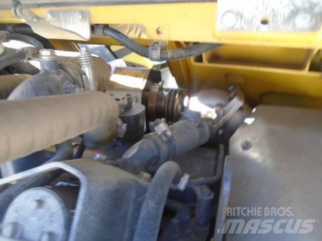 Komatsu PC78US-10 Paletli ekskavatörler