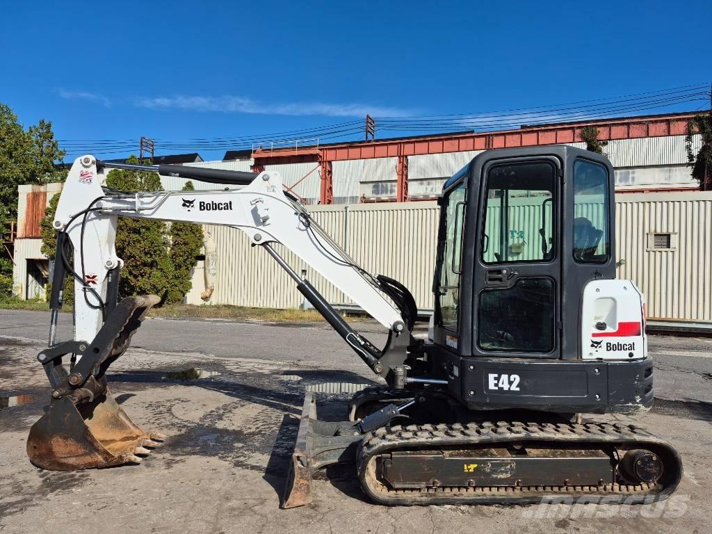 Bobcat E 42 Paletli ekskavatörler