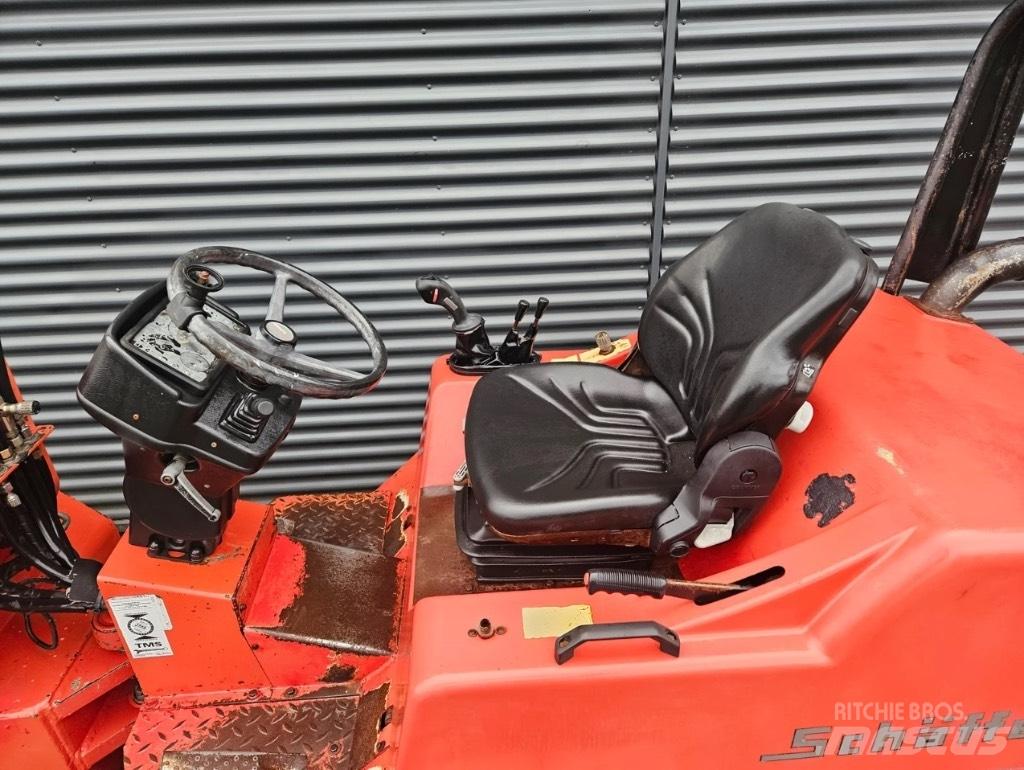 Schäffer 4050 Z Mini yükleyiciler