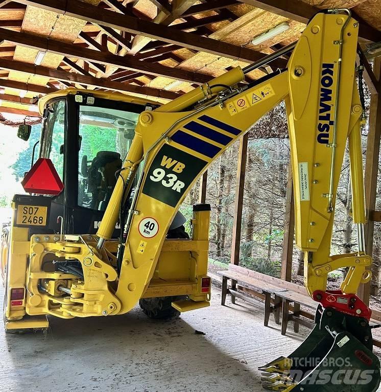 Komatsu WB 93 R 8E0 Kazıcı yükleyiciler - beko loder