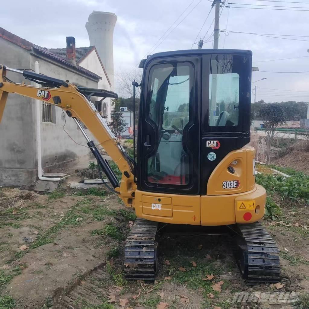 CAT 303 E Paletli ekskavatörler