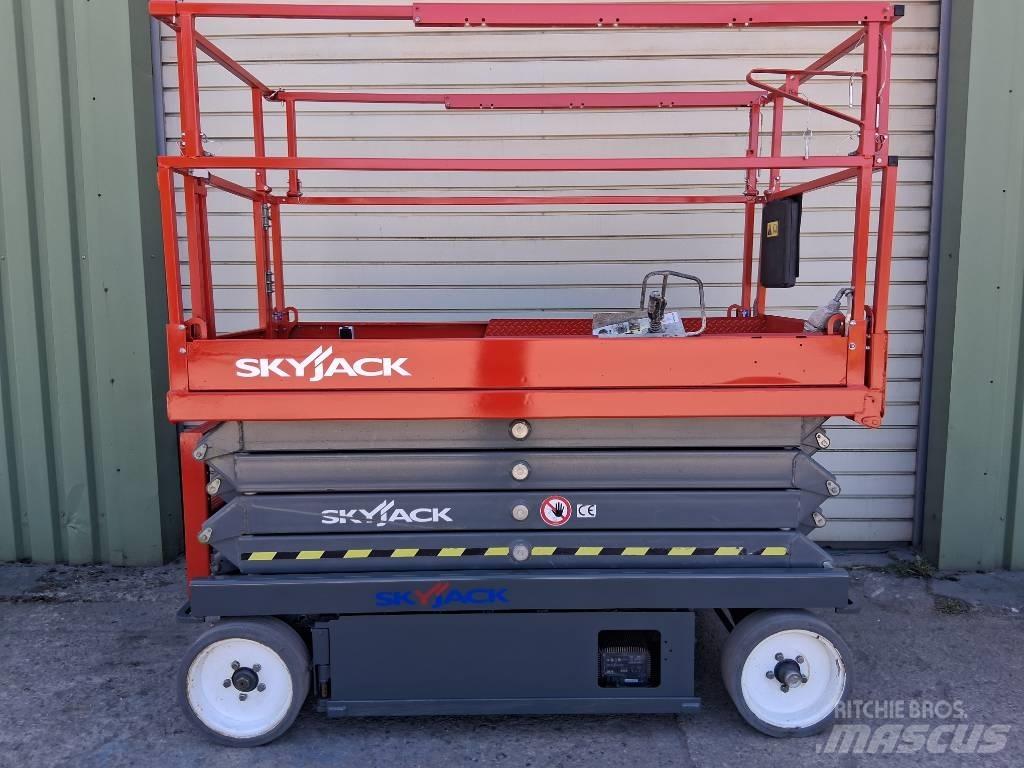SkyJack SJ III 4626 Makasli platformlar