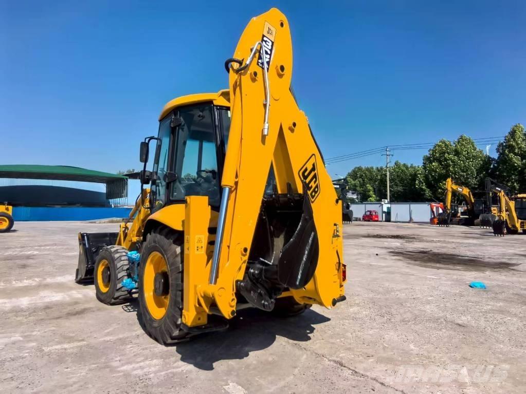 JCB 3CX Kazıcı yükleyiciler - beko loder