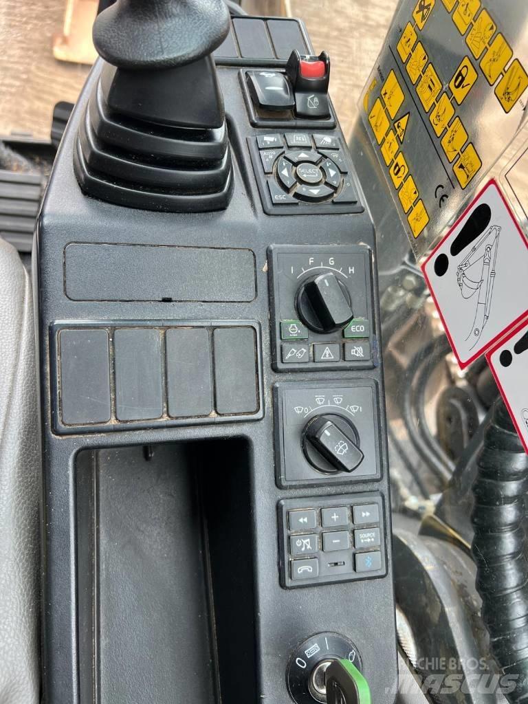 Volvo EC 140 EL Paletli ekskavatörler