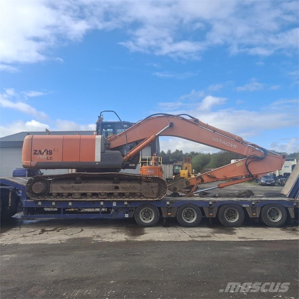 Hitachi ZX 210 LC-3 Paletli ekskavatörler