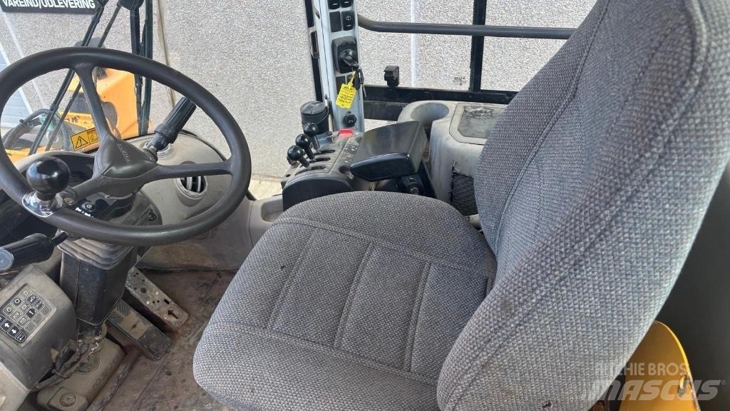 Volvo L 70F Tekerlekli yükleyiciler