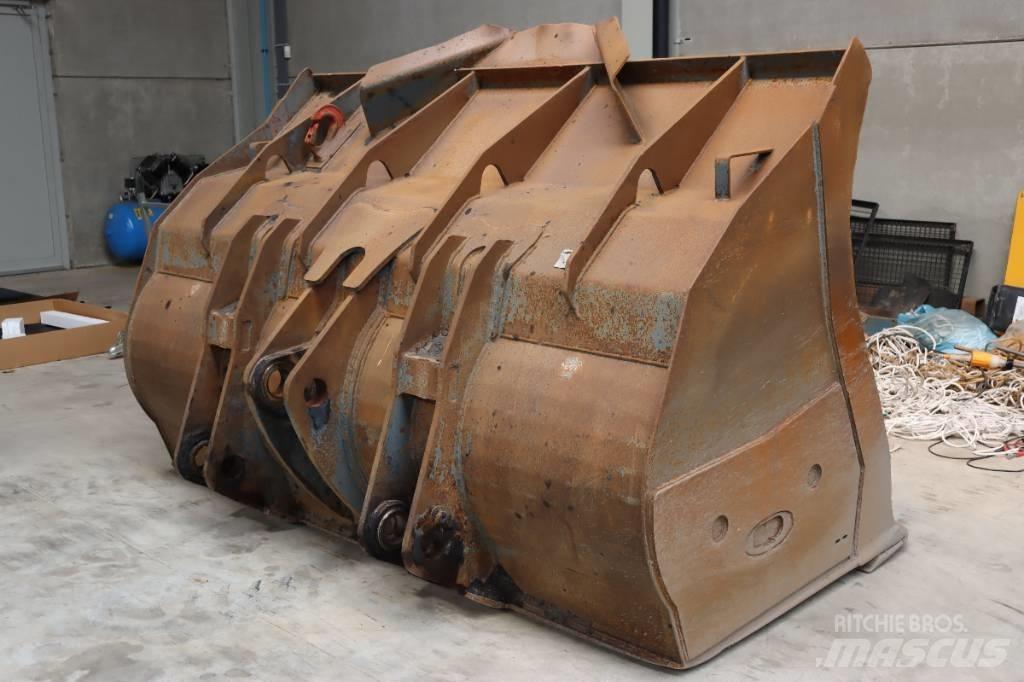 Komatsu WA470 Kovalar