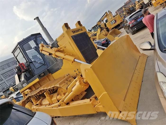 Shantui SD 22 Paletli dozerler