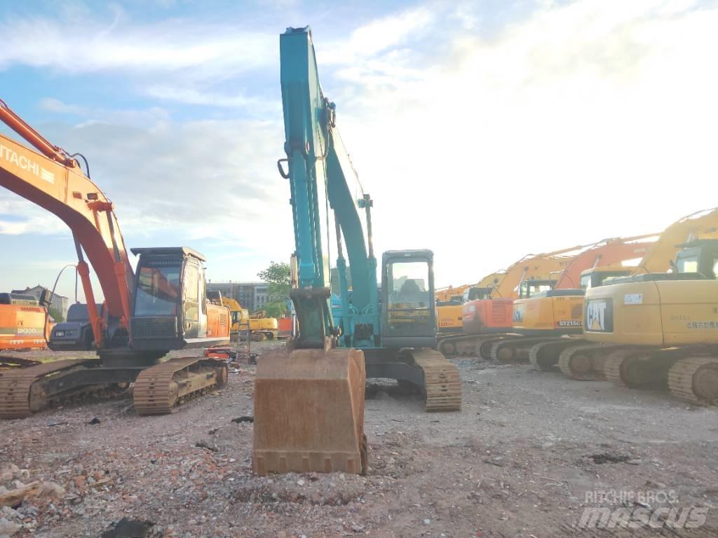 Kobelco SK 200-8 Paletli ekskavatörler