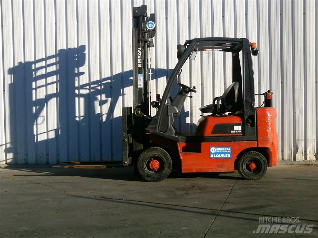 Nissan FD01A18Q Dizel forkliftler