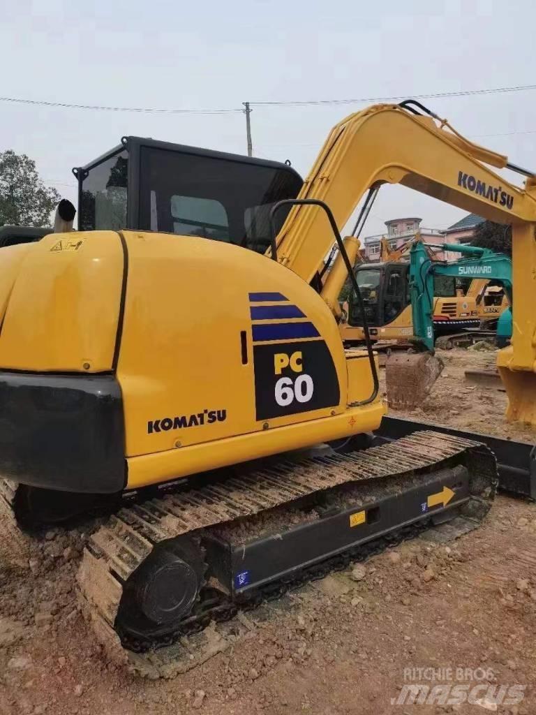 Komatsu PC 60 Paletli ekskavatörler