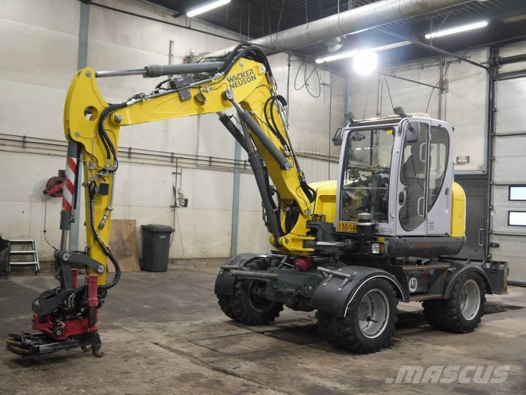 Wacker Neuson EW 100 Lastik tekerli ekskavatörler