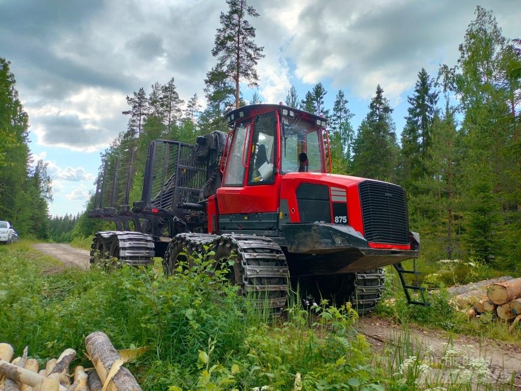 Komatsu 875 Tomruk yükleyici traktörler