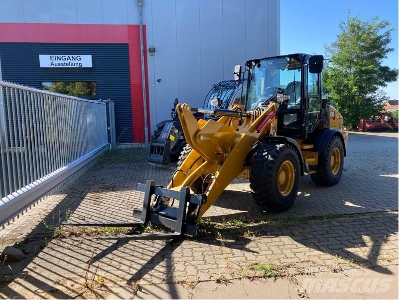 CAT 908 HL Tekerlekli yükleyiciler