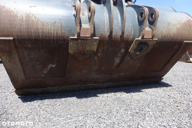 Liebherr L 586 Tekerlekli yükleyiciler