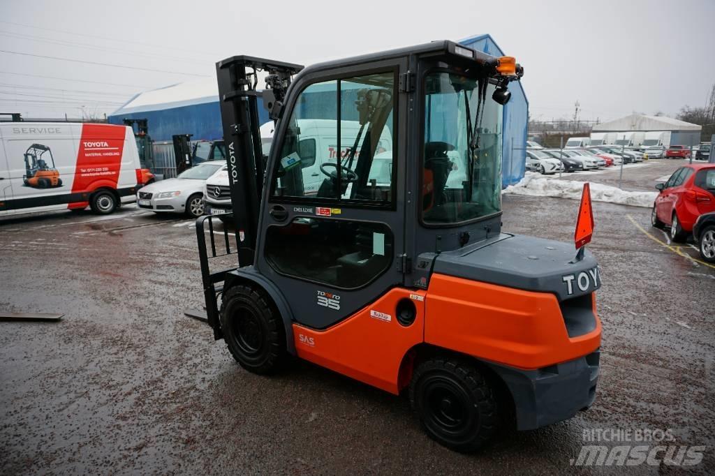 Toyota 52-8FDJF35 Dizel forkliftler