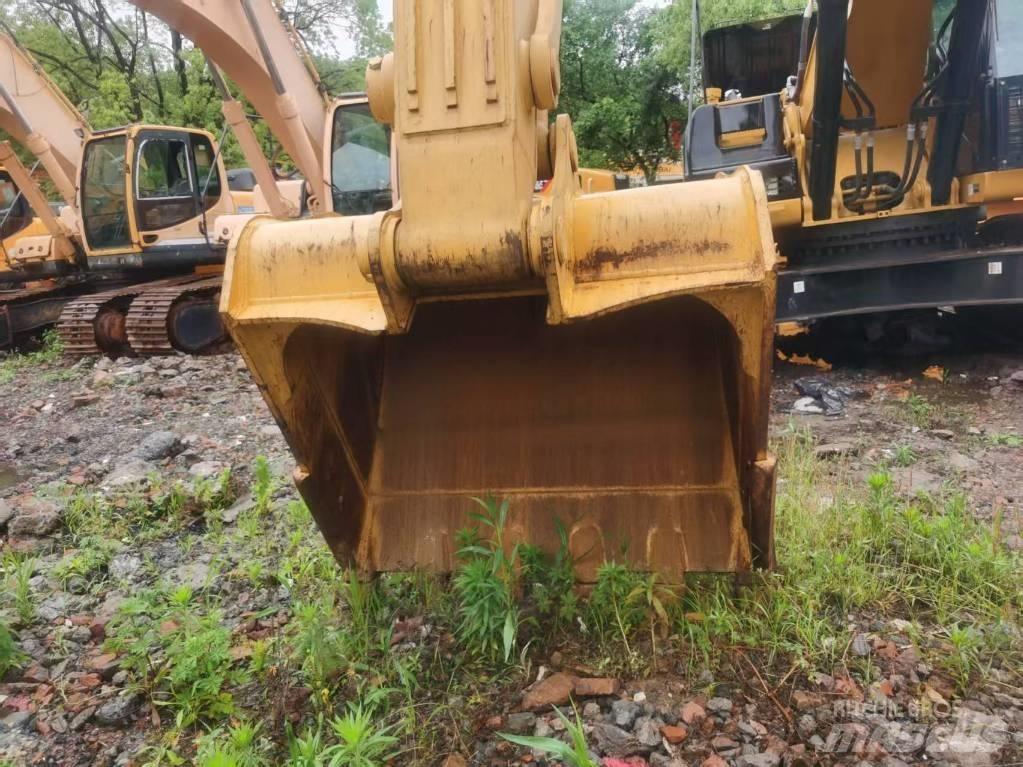 Komatsu PC 350-7 Paletli ekskavatörler