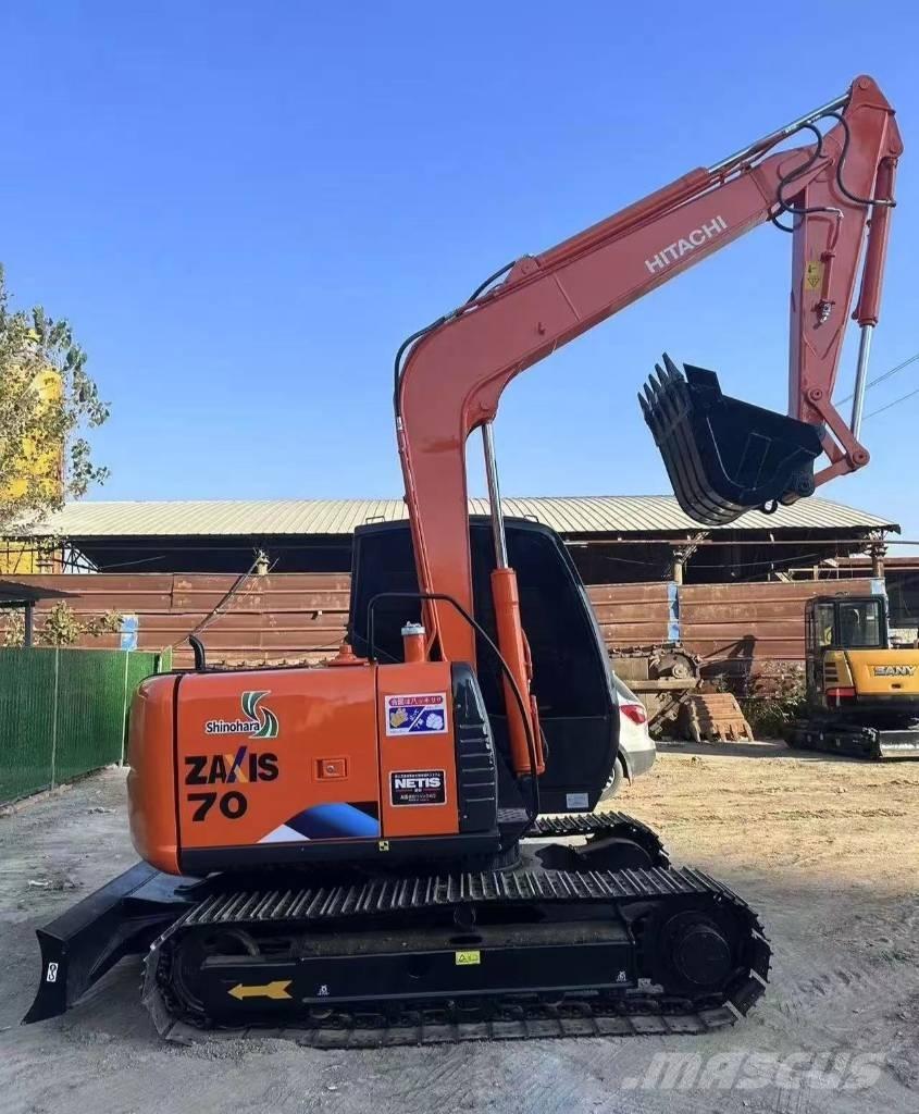 Hitachi 70 Mini ekskavatörler, 7 tona dek