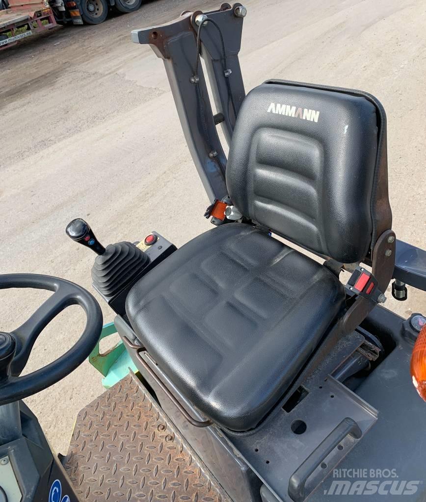 Ammann ARX 26 Çift tamburlu silindirler