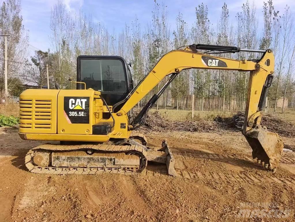 CAT 305.5 E2 Mini ekskavatörler, 7 tona dek