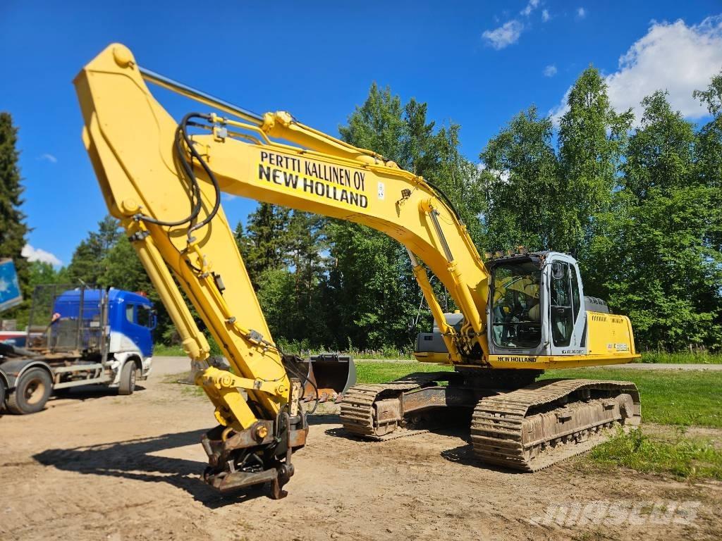 New Holland E 385 B Paletli ekskavatörler