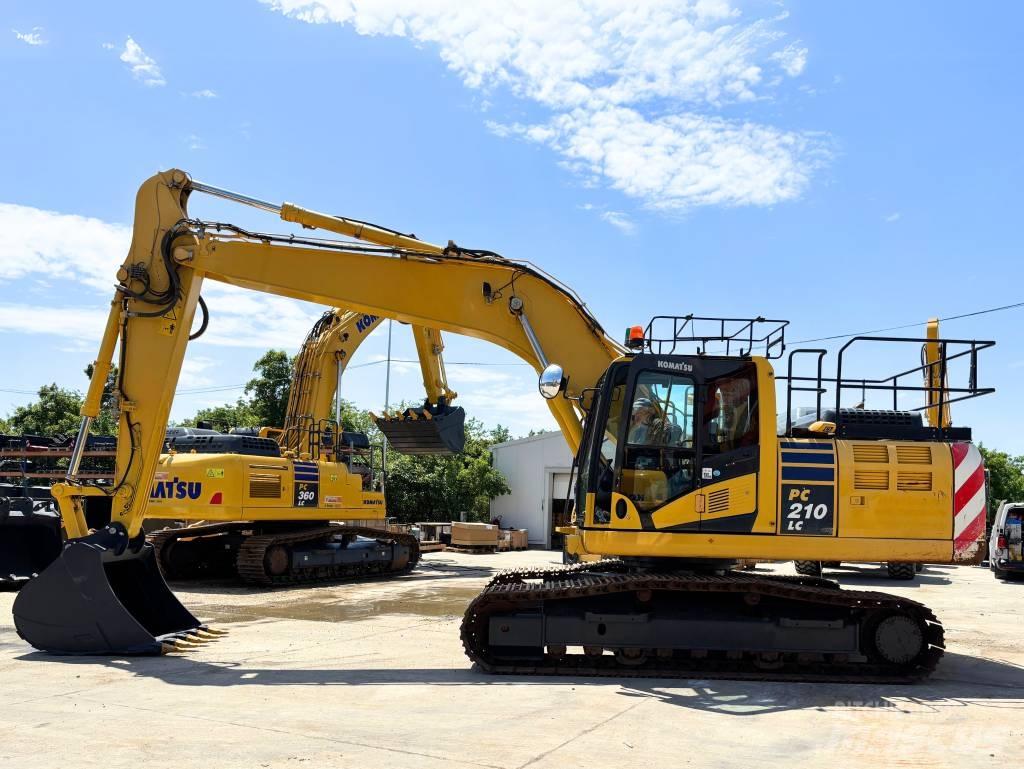 Komatsu PC210LC-11 Paletli ekskavatörler