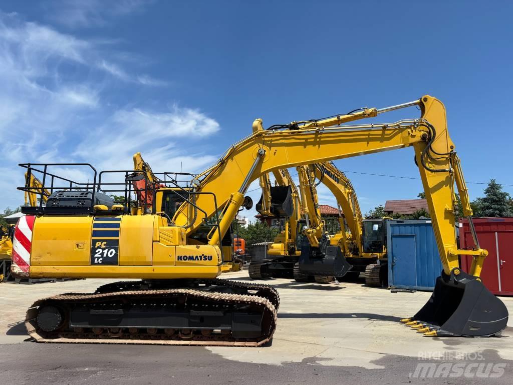Komatsu PC210LC-11 Paletli ekskavatörler