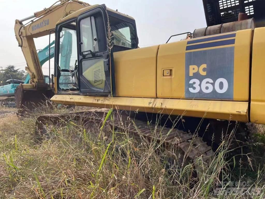 Komatsu PC 360 Paletli ekskavatörler