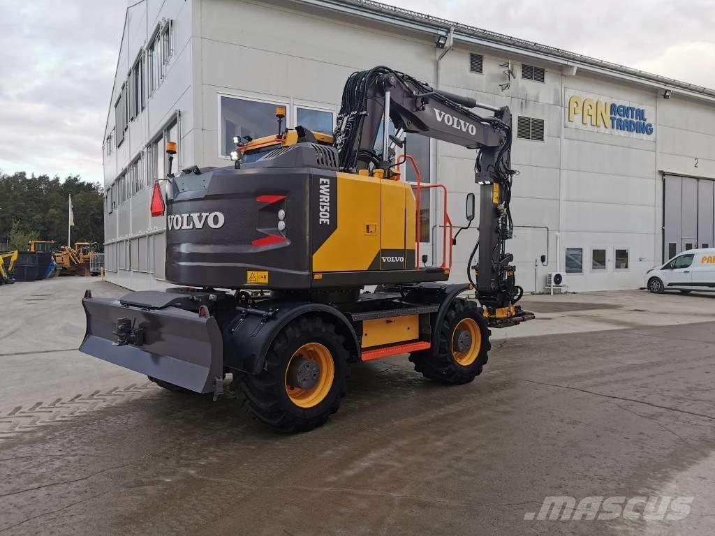 Volvo EWR 150 E Lastik tekerli ekskavatörler