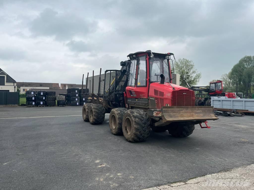 Komatsu 845 Tomruk yükleyici traktörler