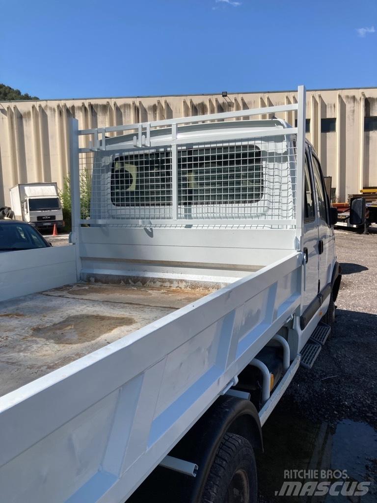 Renault Mascott 130 Pikaplar