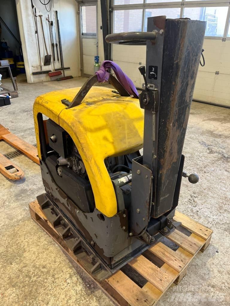 Atlas Copco LG 504 Zemin sıkıştırma makineleri
