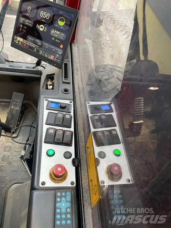Komatsu 931.2 Biçerdöverler