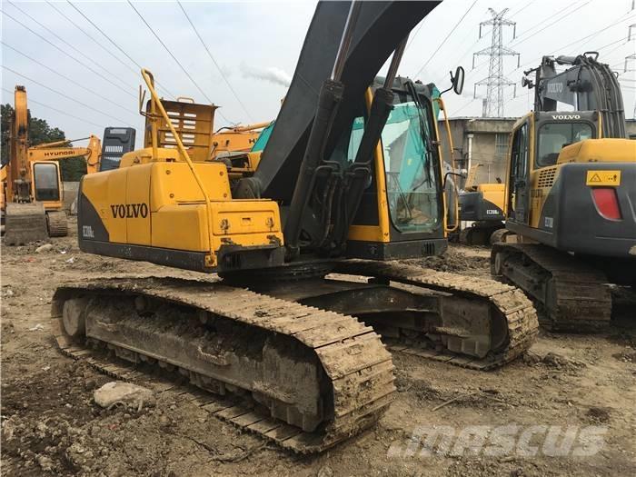 Volvo EC 210 B LC Paletli ekskavatörler