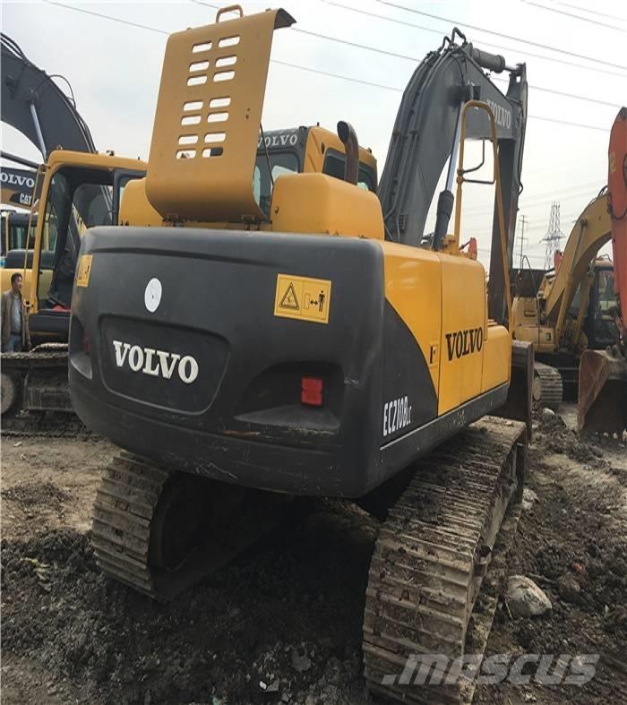 Volvo EC 210 B LC Paletli ekskavatörler