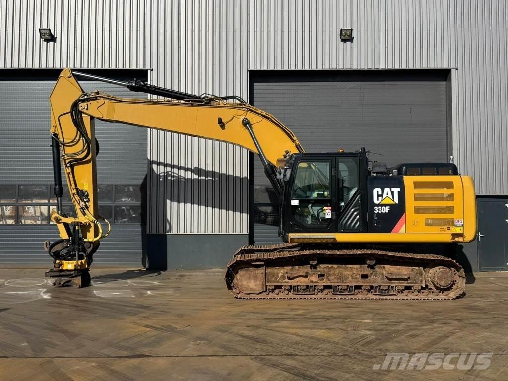 CAT 330FL Paletli ekskavatörler