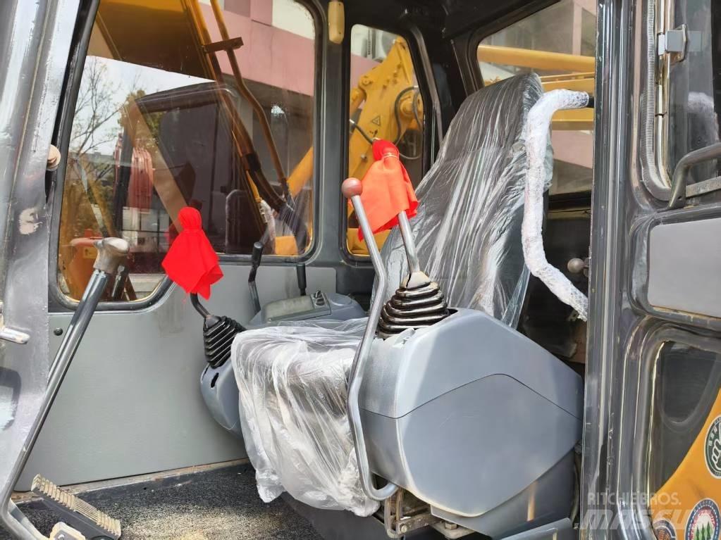 Komatsu PC 60 Paletli ekskavatörler